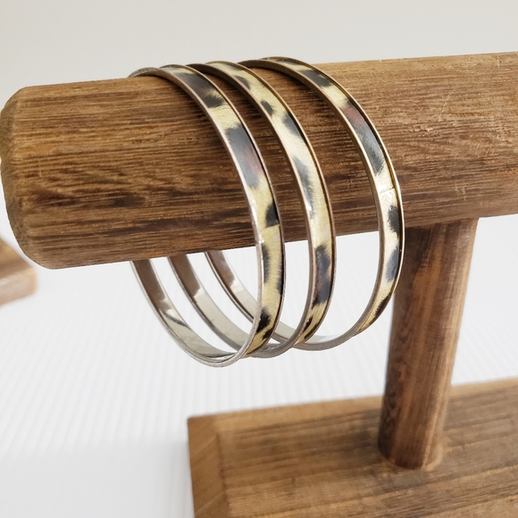 Set of 3 Bangle Animal Print Bracelets - Picture 4 of 5